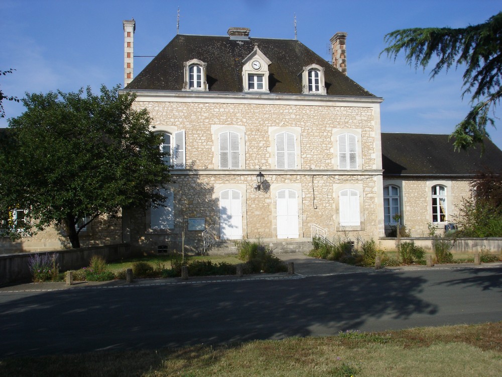 sallesentoulonmairie